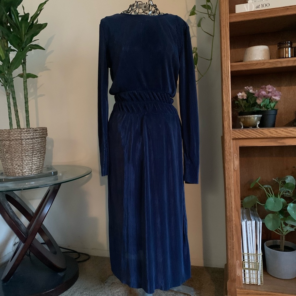 Long sleeved maxi dress
